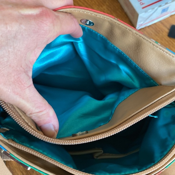 Tyler Rodan Bag - Picture 9 of 11